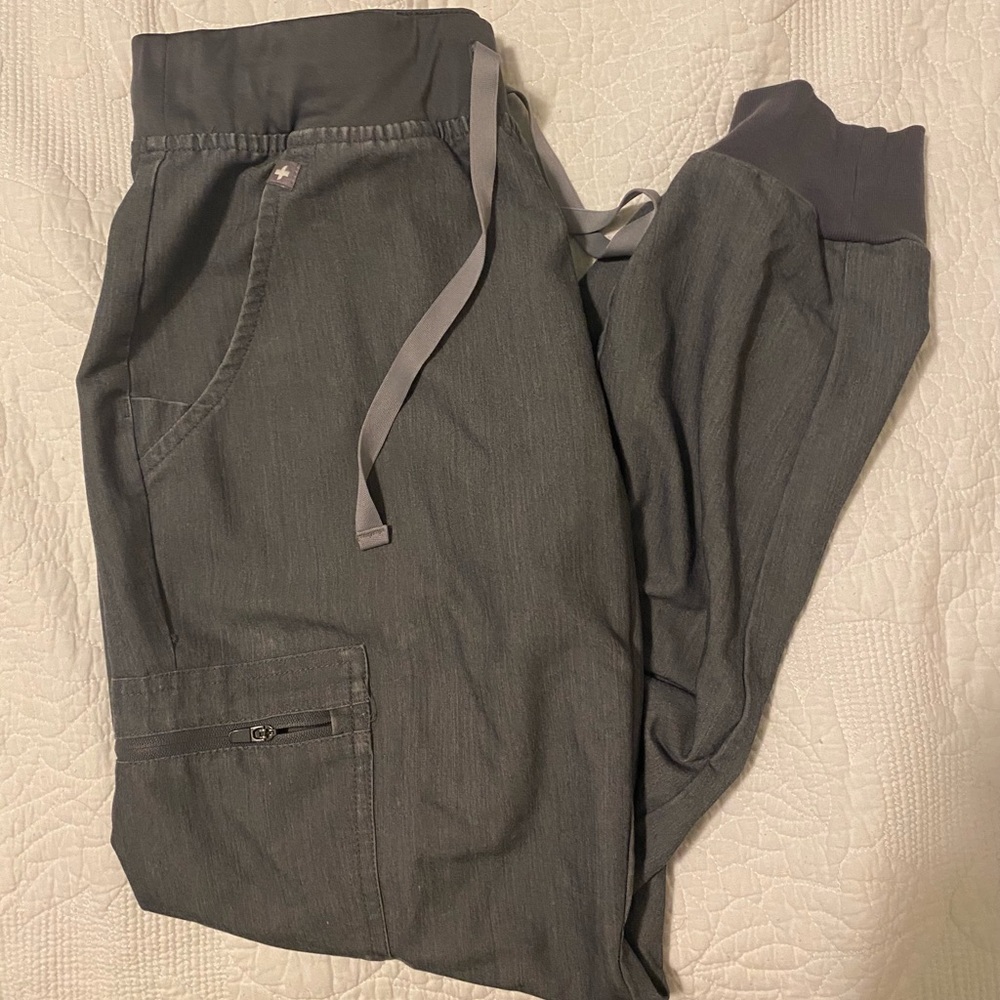 FIGS Zamora Joggers